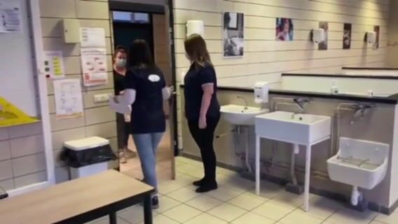 Nathan à la crèche.