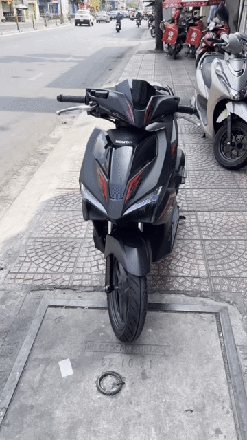 Honda Air Blade 125 2016 Đen. Mua bán Xe máy tại Quận Phú Nhuận Tp Hồ Chí Minh được đăng bởi Dũng hình 1