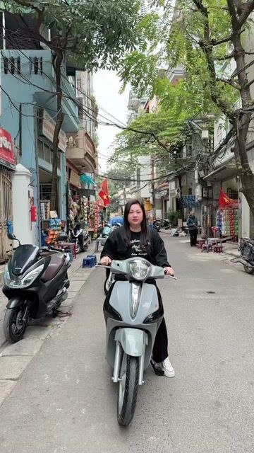 Liberty 125 iget phanh ABS máy zin 100% đại chất. Mua bán Xe máy tại Quận Cầu Giấy Hà Nội được đăng bởi nguyễn bích thuỷ hình 1