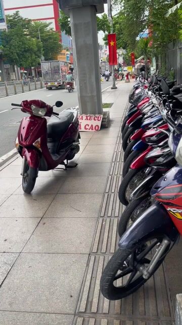 SCR 2012 bs tp xe máy rin chuẩn 38 N km. Mua bán Xe máy tại Quận Tân Phú Tp Hồ Chí Minh được đăng bởi Xe Máy Lâm 290 hình 1