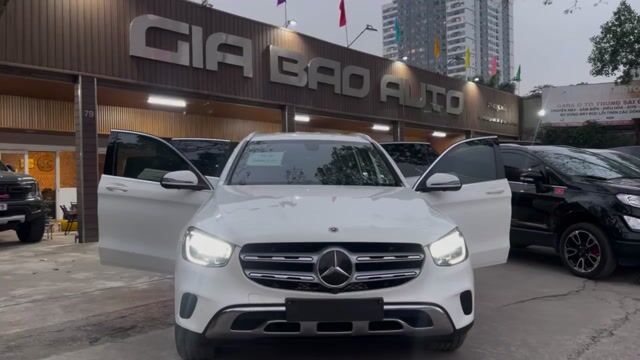 GLC200 2022 một chủ sơn zin 100%. Mua bán Ô tô tại Quận Hoàng Mai Hà Nội được đăng bởi Phạm quang đồng hình 1