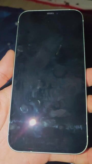 Bán xác iPhone 12 ( sàng chết main ). Mua bán Điện thoại tại Quận 12 Tp Hồ Chí Minh được đăng bởi Lê Tấn Phát  hình 1