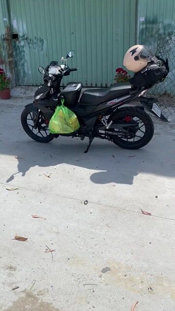 Honda Winner V1 2018 Đen nhám. Mua bán Xe máy tại Huyện Hóc Môn Tp Hồ Chí Minh được đăng bởi Hiệp Vũ hình 1