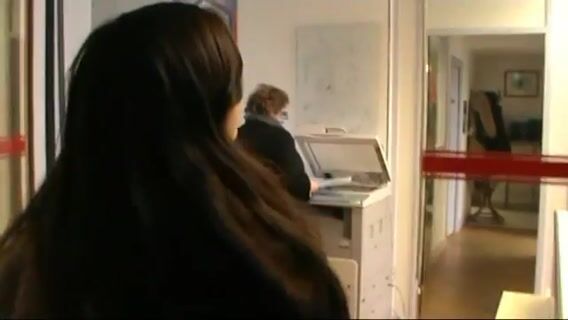 Un secrétaire or du commun