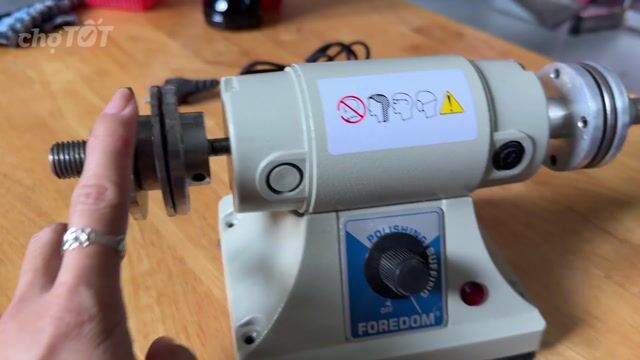 Máy tiện FOREDOM BL-2 Xám đã qua sử dụng. Mua bán Đồ chuyên dụng, Giống nuôi trồng tại Huyện Tri Tôn An Giang được đăng bởi TUYẾT MAI TRẦN THỊ hình 1