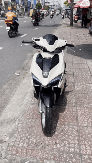 Honda Air Blade 2016 Trắng đen. Mua bán Xe máy tại Quận Phú Nhuận Tp Hồ Chí Minh được đăng bởi Dũng hình 1