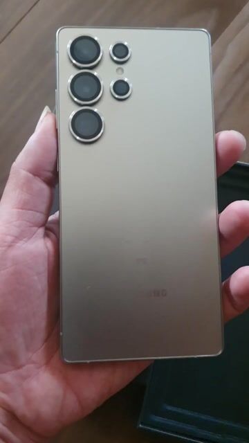 Samsung Galaxy S25 Ultra 512GB hàng VN đẹp nét. Mua bán Điện thoại tại Quận Cầu Giấy Hà Nội được đăng bởi vbang68 hình 1