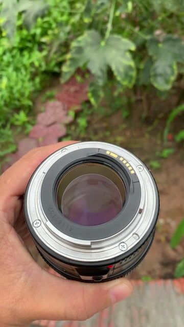 Ống kính Canon 85mm f1.8 USM. Mua bán Máy ảnh, Máy quay tại Huyện Thanh Hà Hải Dương được đăng bởi Phạm Hoài Kenny hình 1