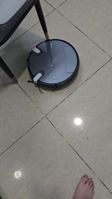 Robot hút bụi Toshiba VC-RVDI Đen tự đổ rác. Mua bán Nội thất, đồ gia dụng khác tại Thành phố Thủ Đức Tp Hồ Chí Minh được đăng bởi Ngọc Linh hình 1