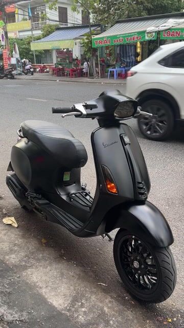 Piaggio Vespa Sprint Đen nhám Đã qua sử dụng. Mua bán Xe máy tại Quận Liên Chiểu Đà Nẵng được đăng bởi anh tu hình 1