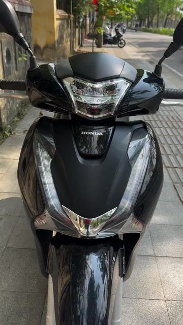Honda SH 2019 Đen 4000 km. Mua bán Xe máy tại Thành phố Huế Thừa Thiên Huế được đăng bởi đô hình 1