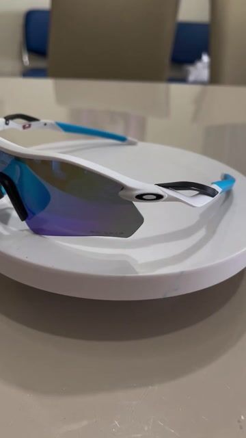 Kính thể thao 2hand Oakley Radar EV Path. Mua bán Phụ kiện thời trang khác tại Quận 7 Tp Hồ Chí Minh được đăng bởi Dung mê đồ si hình 1