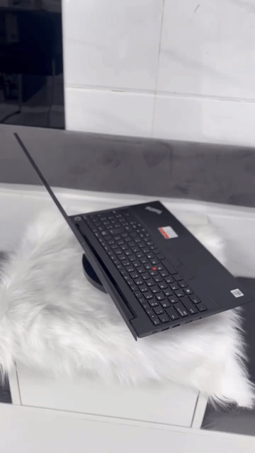 Lenovo ThinkPad i7-10510U 15.6 inch 16GB/256GB. Mua bán Laptop tại Quận Ninh Kiều Cần Thơ được đăng bởi Greenskytech hình 1
