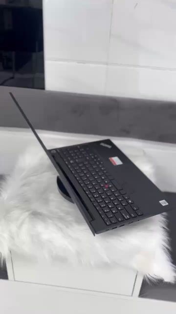 Lenovo ThinkPad i7-10510U 15.6 inch 16GB/256GB. Mua bán Laptop tại Quận Ninh Kiều Cần Thơ được đăng bởi Greenskytech hình 1