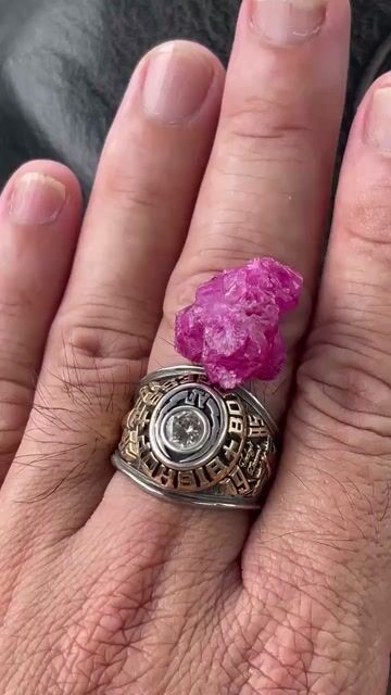 tinh thể ruby lục yên. Mua bán Đồ sưu tầm, đồ cổ tại Thị xã Từ Sơn Bắc Ninh được đăng bởi loa bluetooth Tiến Trang hình 1