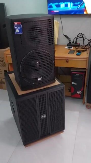 Loa full Rcf(bass 30 côn 75/190)vỏ sơn hàng mới. Mua bán Tivi, Âm thanh tại Quận 12 Tp Hồ Chí Minh được đăng bởi Tiến Dũng audio hình 1