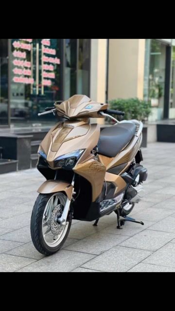 Honda Air Blade 2017 Siêu Nhân Đặc Biệt. Mua bán Xe máy tại Quận Gò Vấp Tp Hồ Chí Minh được đăng bởi Cửa Hàng Cầm Đồ Thanh Lí Xe Máy hình 1