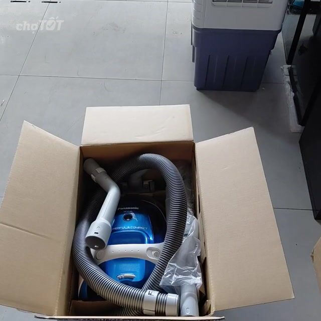 Thanh lý mới khui Panasonic MC-CL305 1400W. Mua bán Nội thất, đồ gia dụng khác tại Quận Ninh Kiều Cần Thơ được đăng bởi THANH LÝ SP SIÊU THỊ hình 1