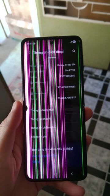 Samsung Z Flip3 sọc bán giá xác ko màn. Mua bán Điện thoại tại Thành phố Phan Rang-Tháp Chàm Ninh Thuận được đăng bởi lame hình 1