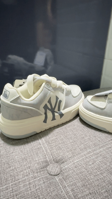 Giày thể thao MLB NY Xám trắng. Mua bán Giày dép tại Huyện Xuân Lộc Đồng Nai được đăng bởi Phạm Chuyên hình 1