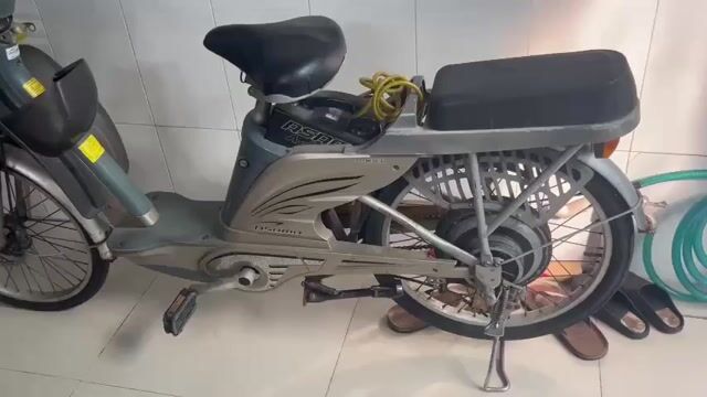 Xe đạp điện Asama màu Xám. Mua bán Xe đạp tại Quận 4 Tp Hồ Chí Minh được đăng bởi Trung chanh  hình 1