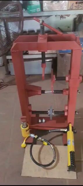Bộ nắn vành xe máy Kim loại 10 tấn. Mua bán Đồ chuyên dụng, Giống nuôi trồng tại Huyện Phúc Thọ Hà Nội được đăng bởi Magic Paint hình 1