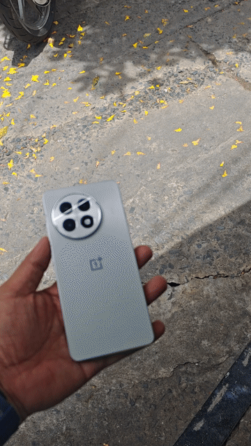OnePlus Ace 5 12/256 zin KENG NÉT, HOÀN HẢO C.NĂNG. Mua bán Điện thoại tại Quận 10 Tp Hồ Chí Minh được đăng bởi Sky Nguyen hình 1