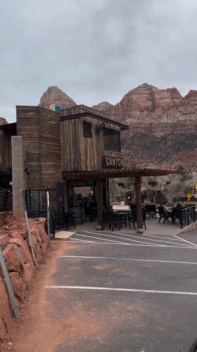 📍Canyon Coffee -Utah’s best brew with the best view☕️✨