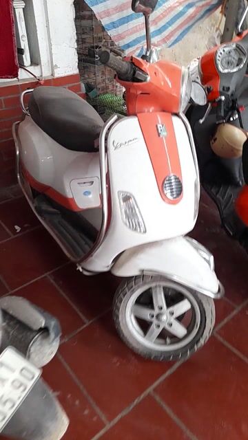 Piaggio Vespa Trắng cam Đã sử dụng. Mua bán Xe máy tại Huyện Chương Mỹ Hà Nội được đăng bởi Nam hình 1