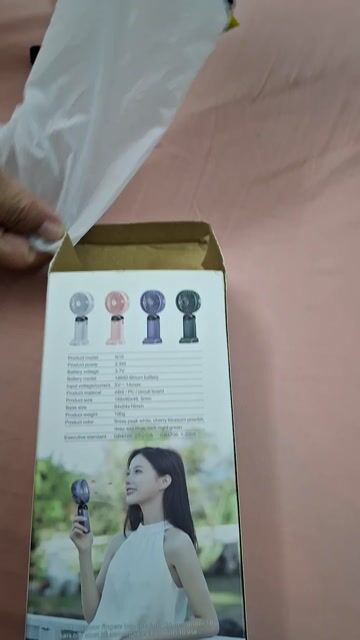 Bán Quạt mini cầm tay. Mua bán Quạt tại Quận 4 Tp Hồ Chí Minh được đăng bởi Hạnh hình 1