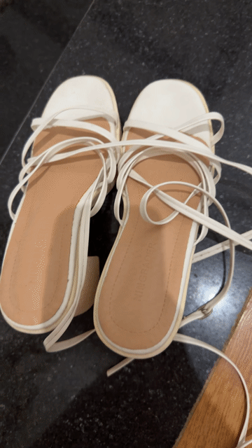 Sandal cao gót Nữ Da PU Thanh lịch Trắng. Mua bán Giày dép tại Quận 3 Tp Hồ Chí Minh được đăng bởi Xuân Hương hình 1