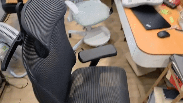 HCM - Ghế công thái học HyperWork Airy Pro 4D. Mua bán Bàn ghế tại Thành phố Thủ Đức Tp Hồ Chí Minh được đăng bởi anh Vinh hình 1