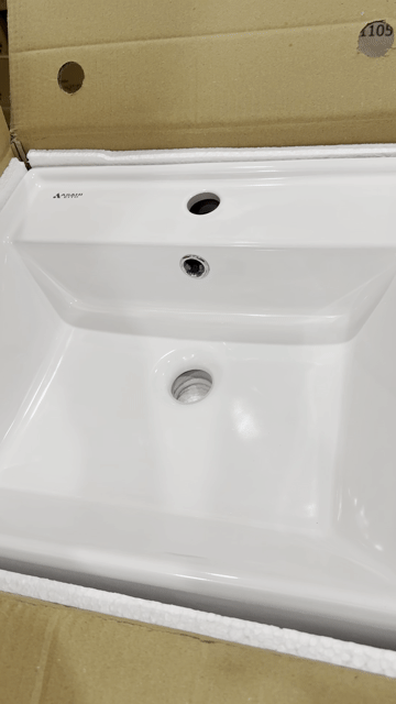 Lavabo trắng sứ Nhật Bản xịn thanh lý!. Mua bán Thiết bị vệ sinh, nhà tắm tại Quận 7 Tp Hồ Chí Minh được đăng bởi Gia Hân hình 1