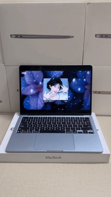 Apple Macbook Air M4 M4 13.6 inch 16GB sky blue. Mua bán Laptop tại Quận Hai Bà Trưng Hà Nội được đăng bởi Junioor Computer hình 1