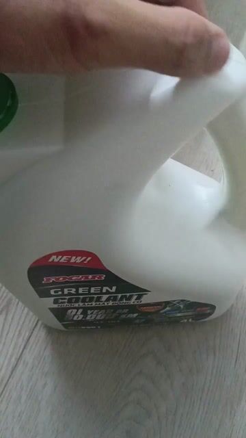 Nước làm mát oto. Mua bán Phụ tùng xe tại Quận Hoàn Kiếm Hà Nội được đăng bởi Tạ Minh Quân hình 1