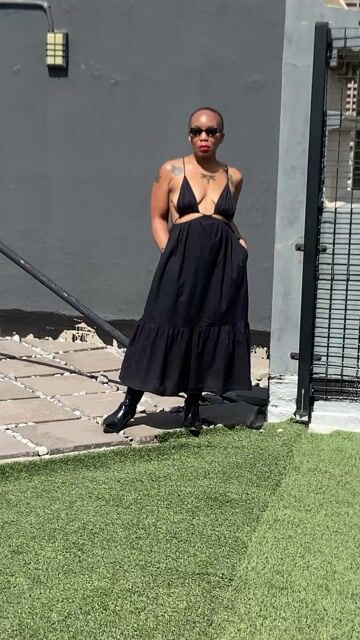 Petal & pup cut out maxi