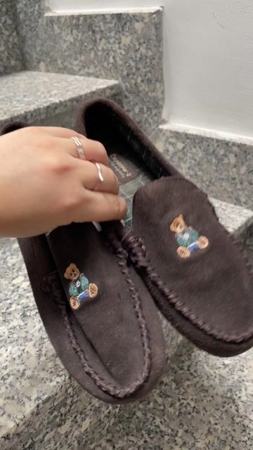 Giày lười nữ Bearpaw da lộn size 38.5. Mua bán Giày dép tại Quận Tân Phú Tp Hồ Chí Minh được đăng bởi Nhật Hạ hình 1