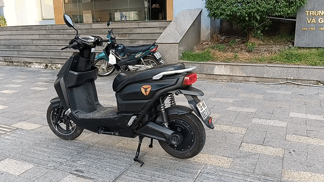 Xe máy điện Yadea S3 Pro Đen nhám TP Hồ Chí Minh. Mua bán Xe máy tại Quận 1 Tp Hồ Chí Minh được đăng bởi Chú Minh hình 1