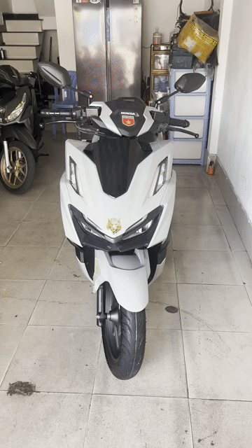 Honda Vario 160 ABS 2023 Trắng. Mua bán Xe máy tại Quận Phú Nhuận Tp Hồ Chí Minh được đăng bởi Dũng hình 1