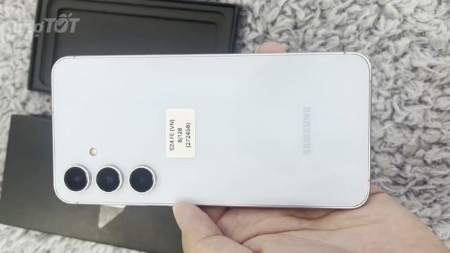 Samsung Galaxy S24FE 128GB Xanh topaz. Mua bán Điện thoại tại Quận Ngô Quyền Hải Phòng được đăng bởi TRAN SONG HA hình 1