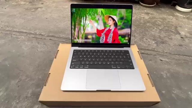 MacBook Pro 14'' M1Pro 32GB-512GB-FULL SẠCH US LLA. Mua bán Laptop tại Quận 3 Tp Hồ Chí Minh được đăng bởi Tèo hình 1