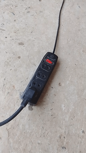 Bàn ủi hơi nước Silver Star ES-94A. Mua bán Nội thất, đồ gia dụng khác tại Huyện Chợ Gạo Tiền Giang được đăng bởi Nguyễn Thiện Tâm hình 1