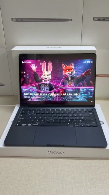 Apple MacBook Air M2 13.6 inch 16GB/256GB. Mua bán Laptop tại Quận Hai Bà Trưng Hà Nội được đăng bởi Junioor Computer hình 1
