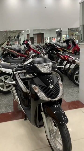 Sh Ý 2012 sm501 nguyên bản 100% đầu chao zin. Mua bán Xe máy tại Quận Phú Nhuận Tp Hồ Chí Minh được đăng bởi Cungsport hình 1