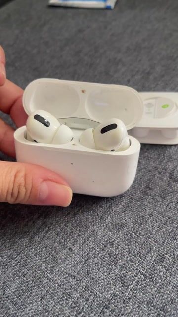 Apple AirPods Pro Trắng Chống ồn. Mua bán Tivi, Âm thanh tại Quận 7 Tp Hồ Chí Minh được đăng bởi Nguyễn Linh Phương hình 1