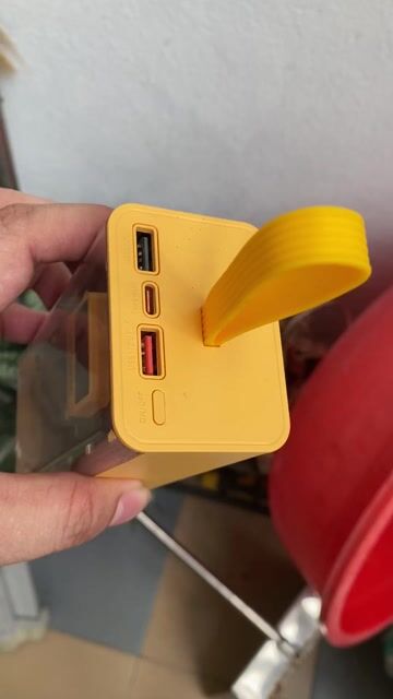 Sạc dự phòng 50000mAh 120W Sạc nhanh Vàng Mới 100%. Mua bán Phụ kiện (Màn hình, Chuột...) tại Quận Hải Châu Đà Nẵng được đăng bởi Linh  hình 1