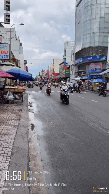 Cho thuê Văn phòng, Mặt bằng kinh doanh Quận Tân Phú Tp Hồ Chí Minh diện tích 80 m² giá 32 triệu/tháng