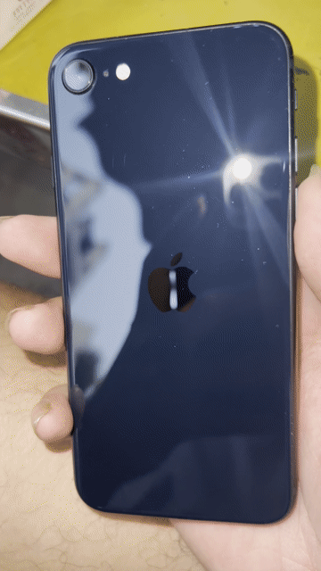 Apple iPhone SE 3 64GB Đen. Mua bán Điện thoại tại Quận Bình Thạnh Tp Hồ Chí Minh được đăng bởi Đỗ Quốc Vương hình 1