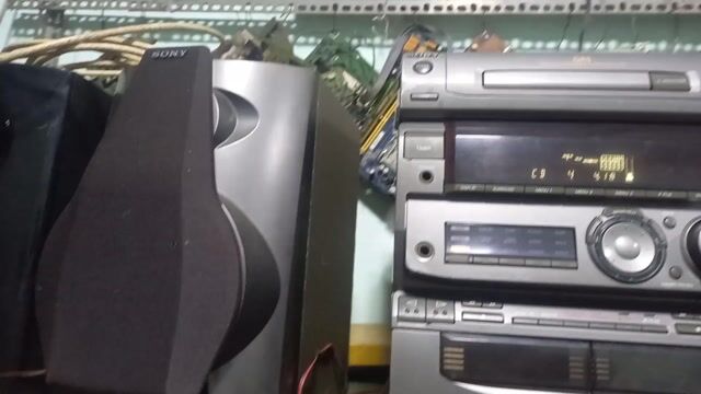 Dàn âm thanh Sony GR5 Xám CD, Tape, Radio. Mua bán Tivi, Âm thanh tại Thị xã Phú Mỹ Bà Rịa - Vũng Tàu được đăng bởi Wu Da 2019 hình 1