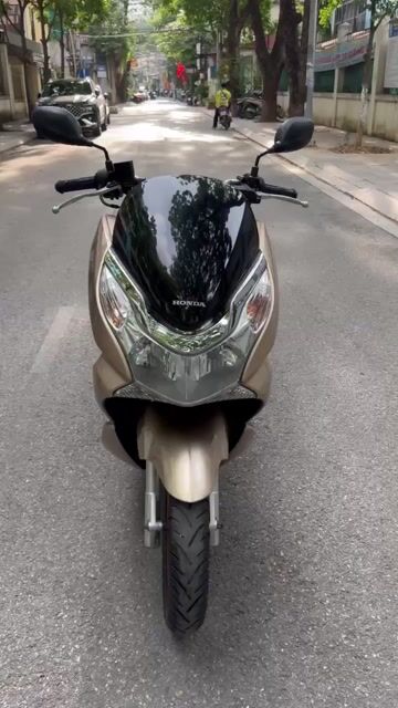 Pcx 125fi máy zin 100% 1 chủ đại chất 29F / 063.62. Mua bán Xe máy tại Quận Cầu Giấy Hà Nội được đăng bởi nguyễn bích thuỷ hình 1